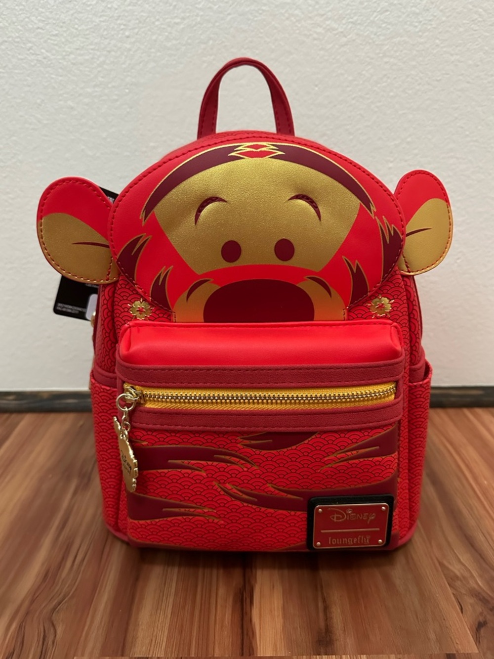 NWT Loungefly Disney Chinese New Year Winnie the Pooh Tigger cosplay backpack